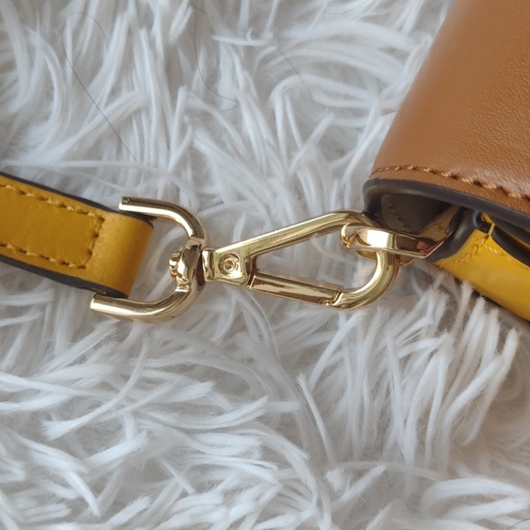 Michael Kors Sloan Editor Color Block Leather bag - Picture 4 of 12